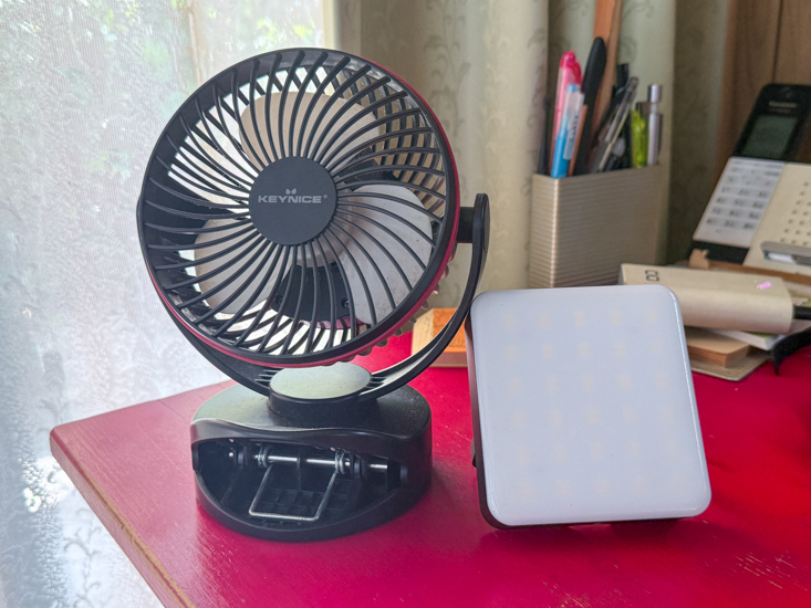 廃棄希望のバッテリー内蔵機器