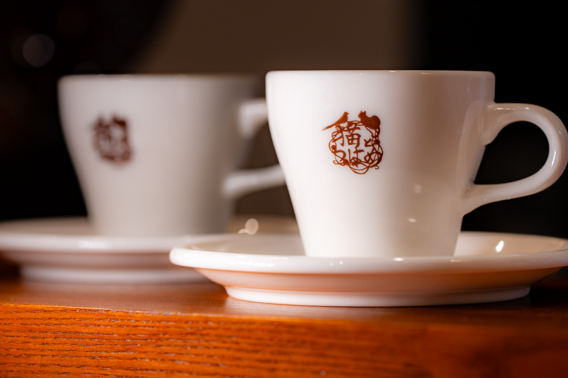 喫茶猫とつばめコーヒーカップ